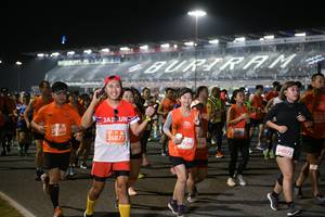 BIB: 272, 20669, 26877, 9290940, 24972, 
                            <button type="button" onclick="openModal(10872373)" class="btn btn-primary btn-sm float-right btn-popup" data-toggle="modal" data-target=".modal-high-quality">
                        <i class="fas fa-shopping-cart"></i> Add to Cart
                    </button>
                                            <button type="button" onclick="isThisMe(10872373, true)" class="btn btn-success btn-sm float-right btn-popup btn-isme hidden" data-toggle="tooltip" data-placement="bottom" title="นี่คือรูปของคุณใช่ไหม คลิกที่นี่เพื่อเอาเข้าอัลบั้ม">
                        <i class="fas fa-plus"></i> Add to album
                    </button>
                    <button type="button" onclick="isThisMe(10872373, false)" class="btn btn-warning btn-sm float-right btn-popup btn-isnotme hidden">
                        <i class="fas fa-ban"></i> Remove from album
                    </button>